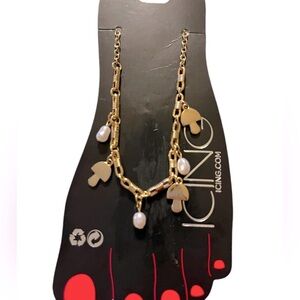 Cute Mushroom & Pearl Anklet